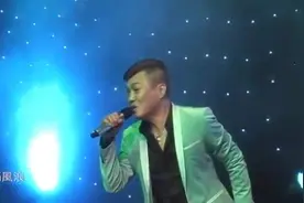 越南著名当红歌星翻唱徐小凤粤语金曲《人生满希望》，满满的正能量，好听极了！视频封面