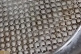 不锈钢盆的顽固污渍真头疼，教你一招，全部搞定视频封面