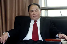 黄克会见中国联通广西分公司总经理鲁东亮图片