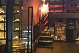 SNH48成员烧伤1分钟烧光衣服 唐安琪与友人起争执点燃自己成火球图片