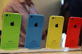 苹果不帮忙 FBI局长称对iPhone破解毫无办法图片