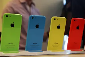 苹果不帮忙 FBI局长称对iPhone破解毫无办法图片