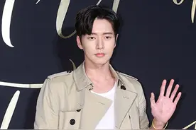 朴海镇有望出演JTBC新剧 演绎魄力特殊保镖图片