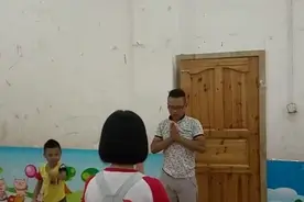 我们都一样视频封面