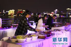 SNH48携SCC超跑俱乐部三亚拍摄MV图片