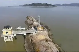 中国首个公益性无居民海岛海洋观测站落户乐清湾图片