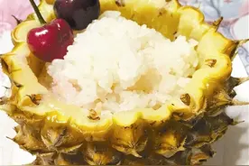 泰式菠萝饭图片