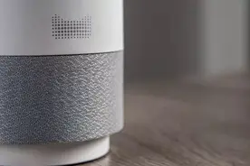 听歌购物充话费给娃讲故事通通可以！阿里发布了啥神器图片