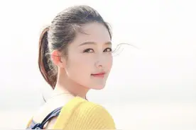 这是一部神剧，里面11个演路人甲的演员后来都成大明星图片