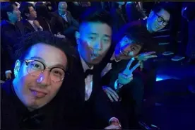 《RM》HAHA发近照 成员乔装打扮现身中国活动图片