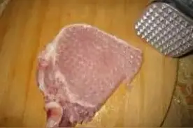 黑胡椒猪排美味鲜嫩图片