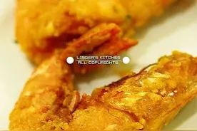 咸蛋黄焗虾图片