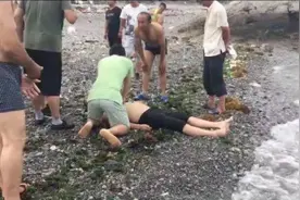 长春小伙大连海滨抢救陌生溺水者图片