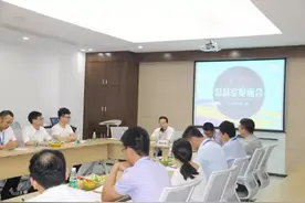 e融所《总裁室见面会》第二期，一群萌萌哒的新兵来报到！图片