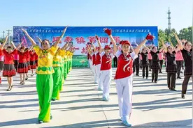 「图说」延寿镇广场舞大赛，14个村各展风采图片
