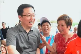 昨夜刷屏的那辆凤凰自行车，不过时的经典，同款你也可以拥有图片