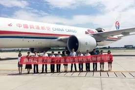 百吨车厘子空降宁波 从美国到家门口你猜用了几小时图片