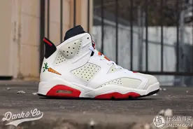 兔八哥归来：NIKE 耐克 推出 Air Jordan 6 "Hare" 定制款篮球鞋图片