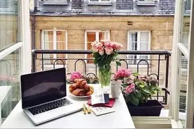 有意思| 这些办公桌颜值太高都无法好好工作了图片