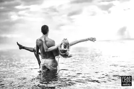 这就是婚纱照该有的模样！婚礼跟拍赏析第一期图片