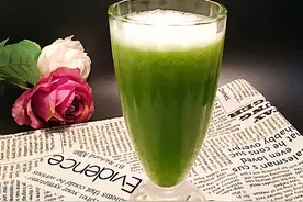 西芹黄瓜苹果汁图片