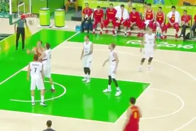 易建联为什么在国际赛场的表现这么强？在NBA却不行了呢？视频封面