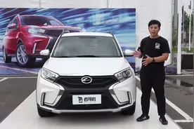 新青年小型SUV，看看6万块的陆风X2怎么样？是否有实力竞争宝骏510？视频封面