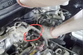 车子开了几年，油耗越来越高，反而没劲了？别乱修，是这里出了问题视频封面