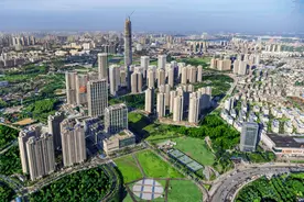 武汉最强大的两个区，GDP破千亿图片