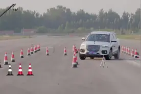 与媒体报道相差甚远：哈弗H6 Coupe麋鹿测试，这结果你满意吗？视频封面