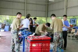 别忘了，海联还有一群机修哥、机修妹们图片