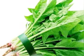 菠菜和蕃茄这样吃会对身体和孩子智力发育产生影响，你知道吗？视频封面