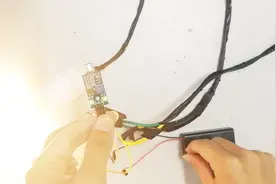 教你做个市电220V的声控灯，在有声音的时候灯泡能够自动点亮