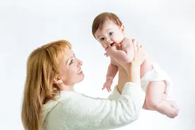 宝宝吃醋啦！妈妈你知道原因？图片