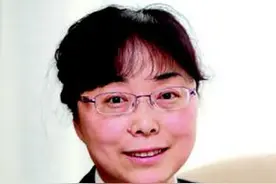 聚焦两会|周喜玲代表：站好维护公平正义的前沿岗哨图片