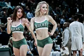 NBA雄鹿队拉拉队员——阿里安娜，运动女孩最是美图片