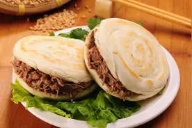 吃上正宗的肉夹馍，在河南，要去哪？| 豫记图片