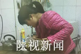 小伙自称油桶破裂贱卖香油  买回家后味道刺鼻无法食用图片