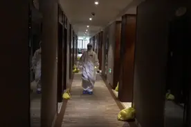 “非典时大哥哥大姐姐保护我们，现在该我们站出来了！”视频封面