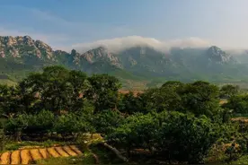 去山东乳山爬岠嵎山，千万记得看看这里图片