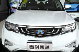 吉利博越实车到店，大量细节实拍图片