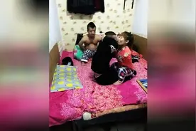 三个小矮人的故事图片