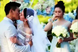 刘诗诗妈妈12年前拍戏照曝光 气质温婉美过女儿视频封面