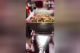 包子居然可以用机器自动包了！长见识！图片