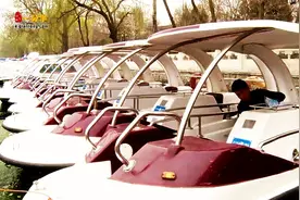 [一分半]北京什刹海野鸭岛环保游船全新开航视频封面