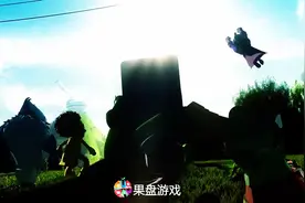 全新策略面貌来袭!《植物大战僵尸:英雄》公布图片