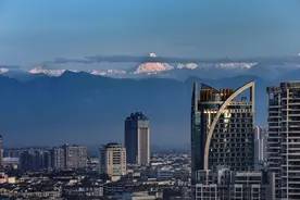 原创视频｜入伏第一天 四川与太阳“肩并肩”图片