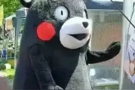 青岛60岁以上老人可免费去KTV唱歌！赶紧回家告诉咱爸妈！（附详细地点）图片