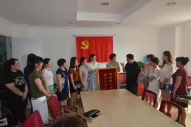 实验幼儿园举办大班毕业典礼图片