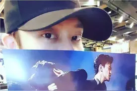 Super Junior希澈应援金秀贤雪莉 晒观看《Real》认证照图片